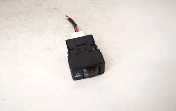 Subaru Forester SF Headlight level height control switch
