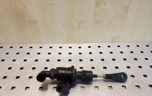 KIA Sportage Clutch master cylinder