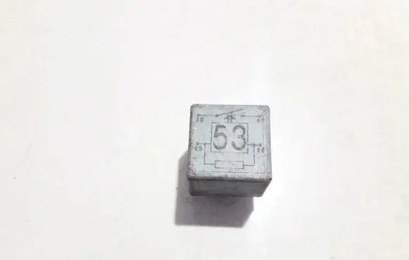 Volkswagen Golf IV Other relay 141951253b 20240072