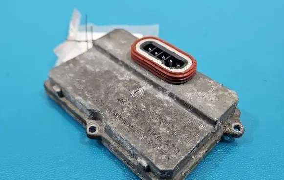 Opel Astra H Headlight ballast module Xenon 5DV008290-00 IMPRK1540340