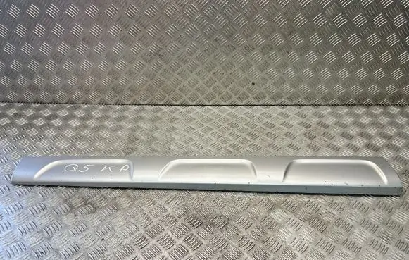 Audi Q5 SQ5 8R Front door trim (molding) 8R0853959C