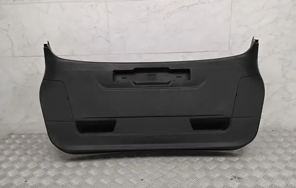 BMW 2 F45 Tailgate trim 7300860