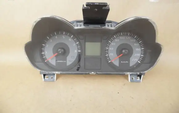 Mitsubishi Colt CZ3 Speedometer (instrument cluster) 8100B021 0T26721 MM0051001