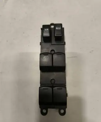 Subaru Forester SH Electric window control switch 157447