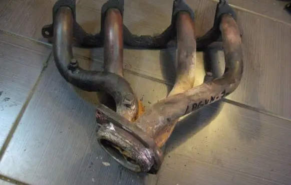 Renault Espace III Exhaust manifold 20I