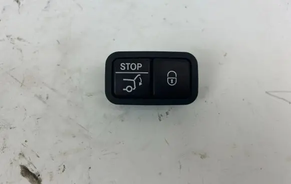 Mercedes-Benz GLE W167 Tailgate/boot open switch button A2128210551 32132103
