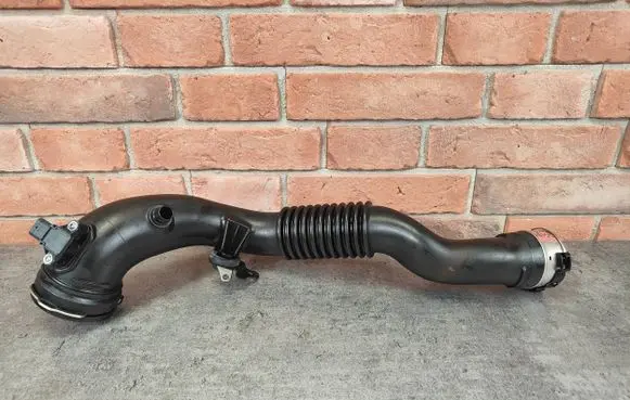 BMW 4 F32 F33 Intercooler hose/pipe 7604033 70380539 51750610AT
