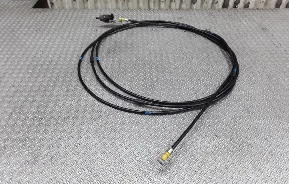 Mazda 5 Fuel cap flap release cable 