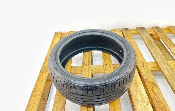 Volkswagen Golf VI R18 summer tire 