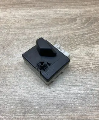 BMW 5 F10 F11 Seat control switch 6958525