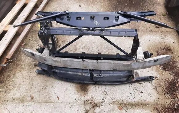 BMW 5 F10 F11 Radiator support slam panel 7200689