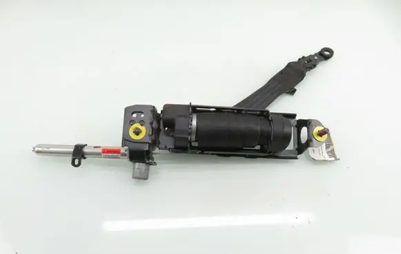 Volvo V50 Front seatbelt 30615571