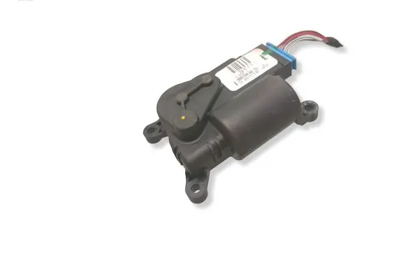 Audi A3 S3 8V Air flap motor/actuator 5Q0907511A