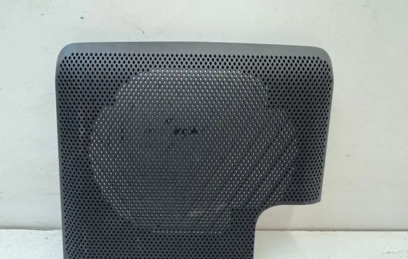 Land Rover Discovery 4 - LR4 Dash center speaker trim cover 5H22046A26A