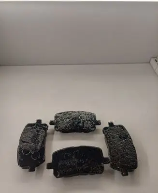 Toyota Avensis T250 Brake pads (front) LP1711