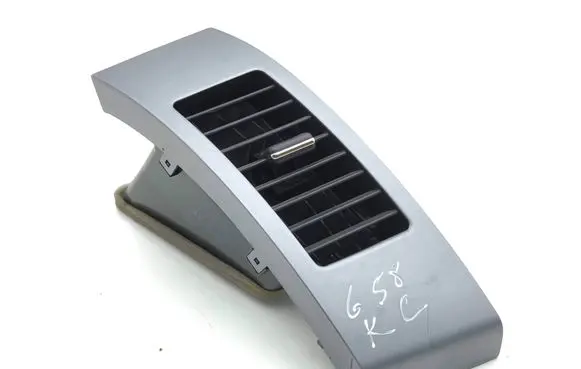 Mitsubishi Outlander Dash center air vent grill GN71114260