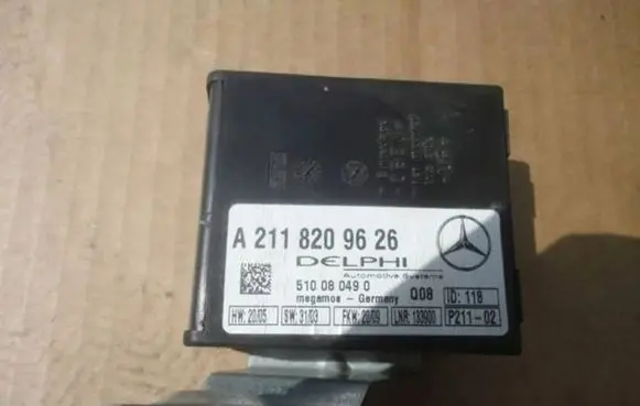 Mercedes-Benz CLS C219 Alarm control unit/module A2118209626