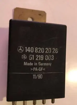 Mercedes-Benz E W124 Comfort/convenience module 1408202026 51219003