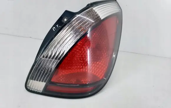 KIA Rio Rear/tail lights 92402-1G2R