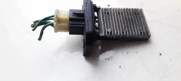 KIA Spectra Heater blower motor/fan resistor 01125