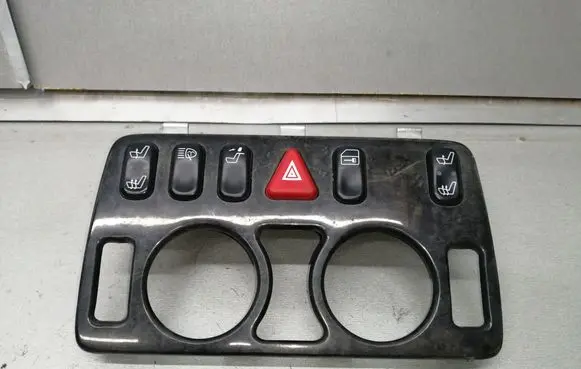 Mercedes-Benz CLK A208 C208 A set of switches 2108200151 2086801736
