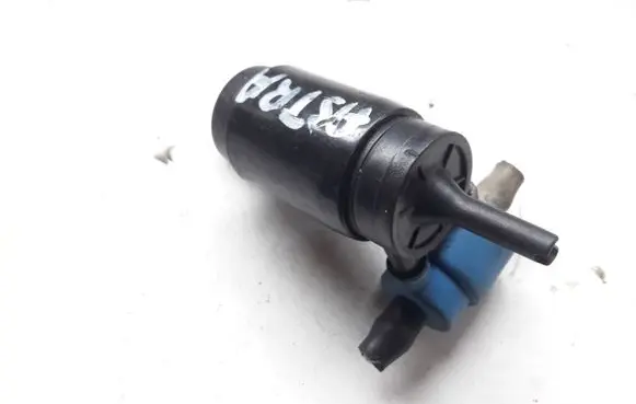Opel Astra G Windscreen/windshield washer pump