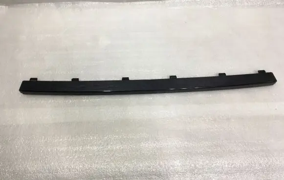 Volvo XC90 Front bumper splitter molding 31383799