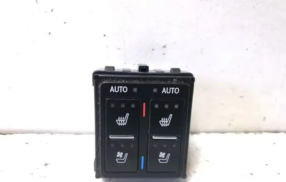 Lexus RX 450H Seat heating switch 8475248010