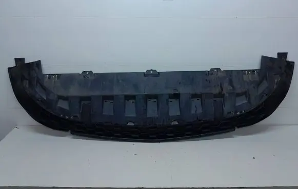 Mercedes-Benz V Class W447 Front bumper skid plate/under tray A4478856400 A4478857400