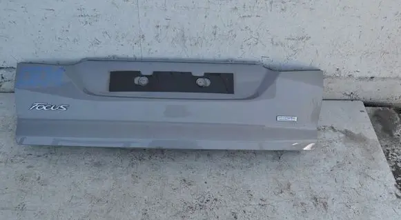 Ford Focus Tailgate/trunk/boot lid LKAJDLADJA