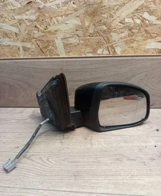 Ford Mondeo Mk III Front door electric wing mirror E9034384 E9024384