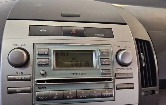 Toyota Corolla Verso E121 Radio/CD/DVD/GPS head unit 86120-0F010 IMPRK1533693