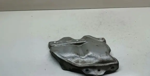 BMW 2 F46 Heat shield in engine bay 8571892