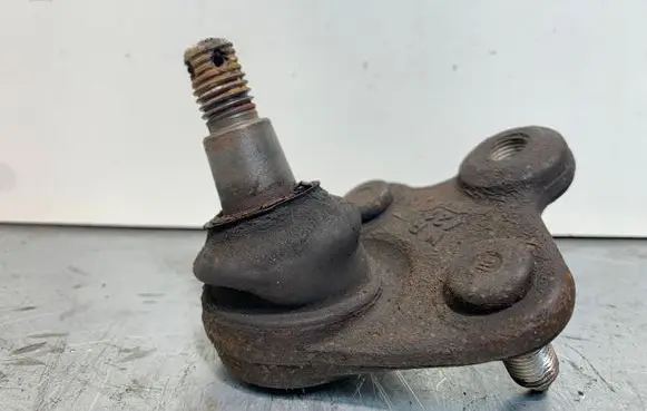 Honda CR-V Front ball joint 