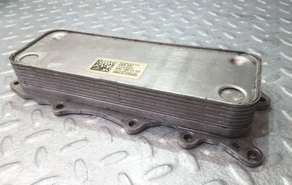 Mercedes-Benz E W212 Gearbox / Transmission oil cooler 6421800165 0804162209862