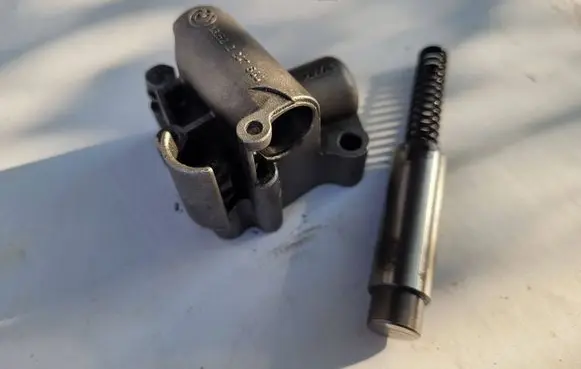 BMW 5 E39 Timing belt/chain tensioner 