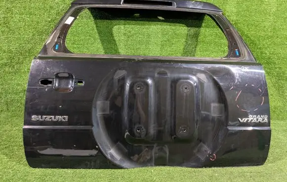 Suzuki Grand Vitara II Truck tailgate