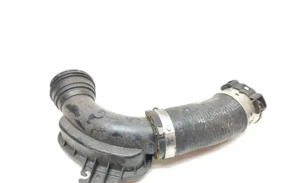 Land Rover Discovery Sport Intercooler hose/pipe GJ326C780AA