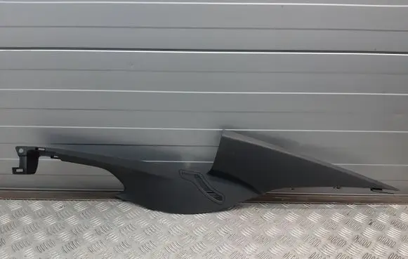 Chevrolet Camaro (C) pillar trim 23368060