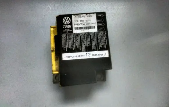 Volkswagen PASSAT B6 Airbag control unit/module 3C0909605F 391121