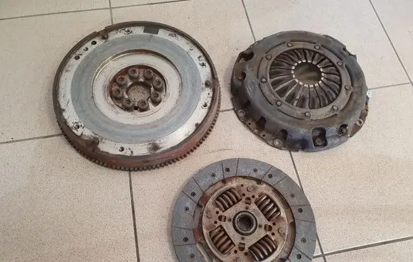 Opel Vivaro Clutch set kit