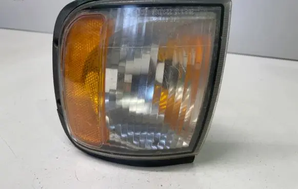 Opel Frontera B Front indicator light
