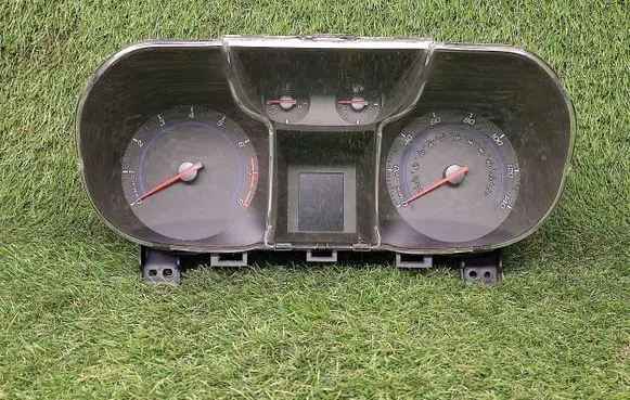 Chevrolet Orlando Speedometer (instrument cluster) 95472829 688014257