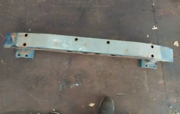 Toyota Avensis T250 Front bumper support beam 