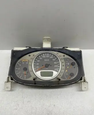 Nissan Almera Tino Speedometer (instrument cluster) 1311756 F1H18