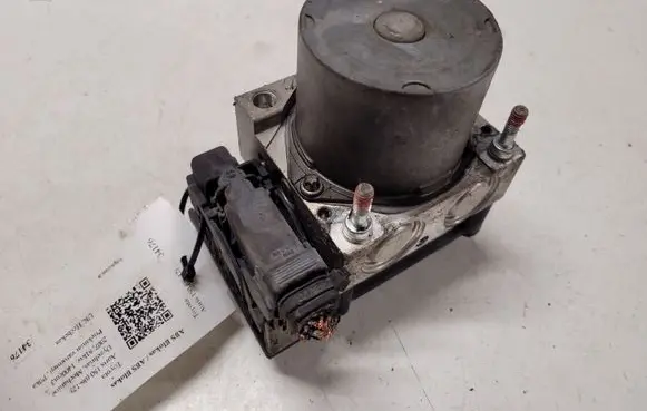 Toyota Auris 150 ABS Pump 0265800527 79105H0589 0265231858