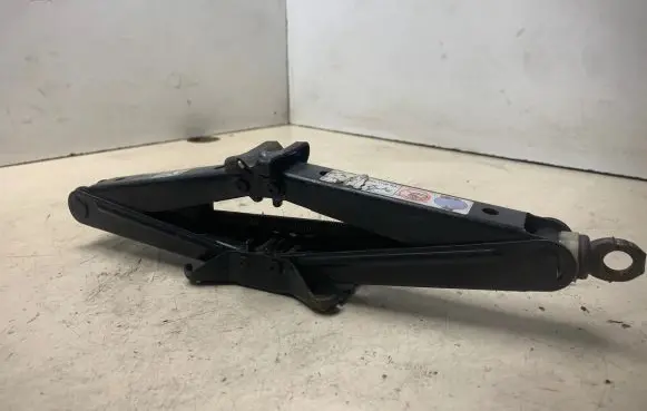 Fiat Ulysse Lift Jack 17579T 51776309 C0SL2005