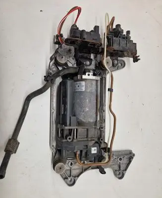 Porsche Panamera (971) Air suspension compressor/pump 971616006D