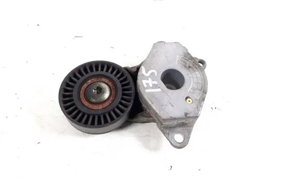 Toyota Yaris Timing belt/chain tensioner 16620-47030