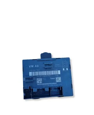 Audi A8 S8 D3 4E Door control unit/module 4H0959795E